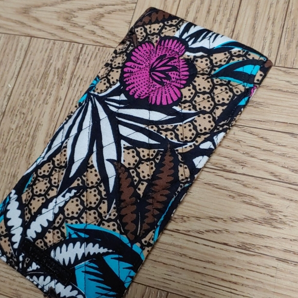 Vera Bradley glasses case - Picture 3 of 5